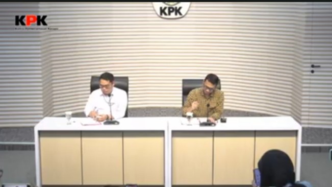 KPK Tetapkan Dua Anggota DPR RI Sebagai Tersangka Korupsi Dana CSR Lembaga Keuangan Negara, Ini Identitasnya!